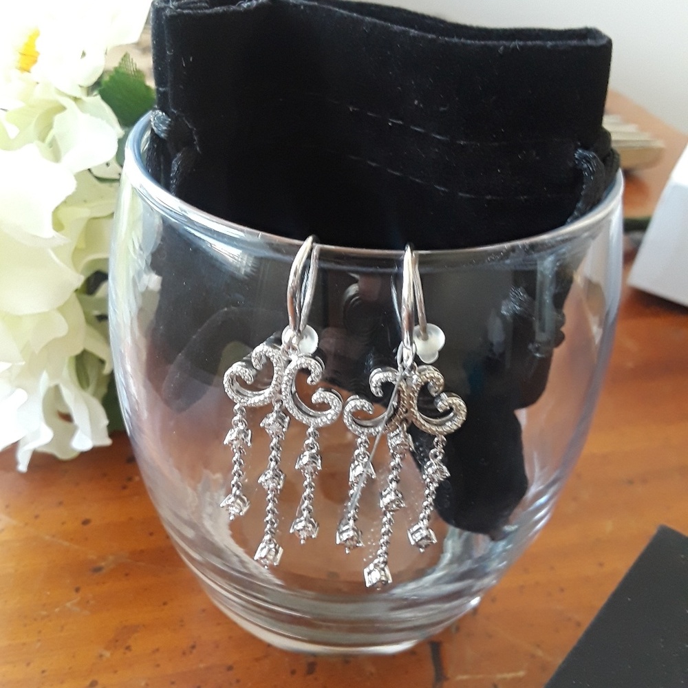 14k Infinite Gold Diamond earrings White Gold